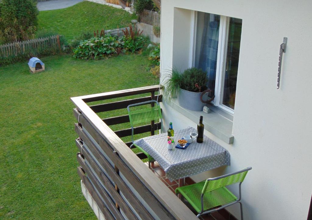 Sedrun Apartment | Ferienwohnung Casa Plauns-iu