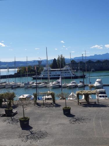 Romanshorn Apartment | Ferienwohnung Engel