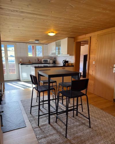 Lenk Apartment | Ferienwohnung Metsch