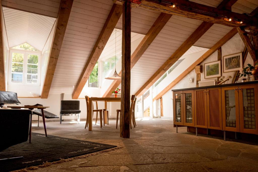 Thun Apartment | Ferienwohnung Schwert