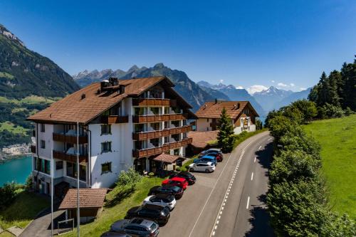 Ruetli Apartment | Ferienwohnungen Hotel Bellevue