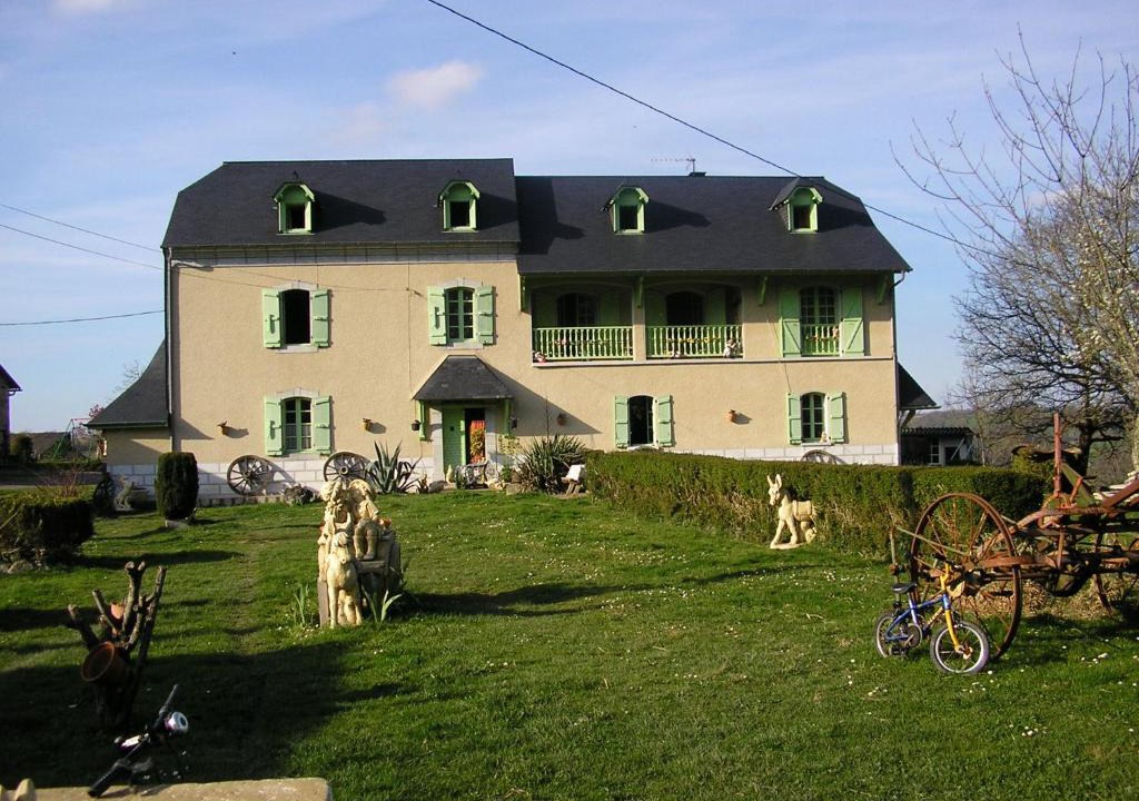 Saint-Pe-de-Bigorre Hotel | Ferme Arboucau