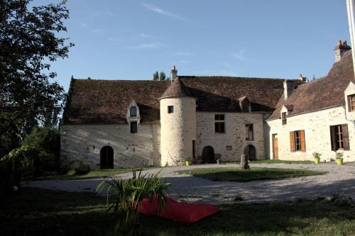 Cordey Bed & Breakfast | Ferme-Château de Cordey & Spa