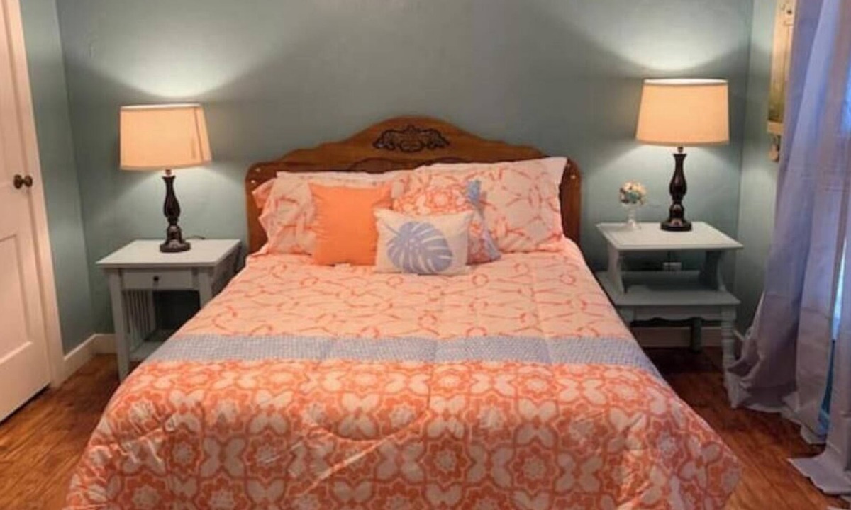 Stillwater House | ,Fern Corner: 4 bedroom/2 Bath