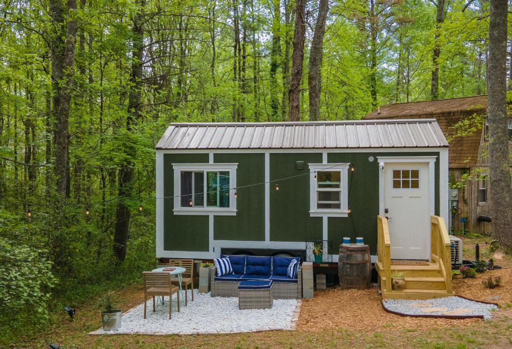 Blairsville House | Fern Valley Tiny House with Lake Access