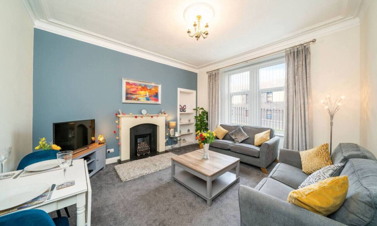 Broughty Ferry Apartment | Ferry Nice - Your Home from Home