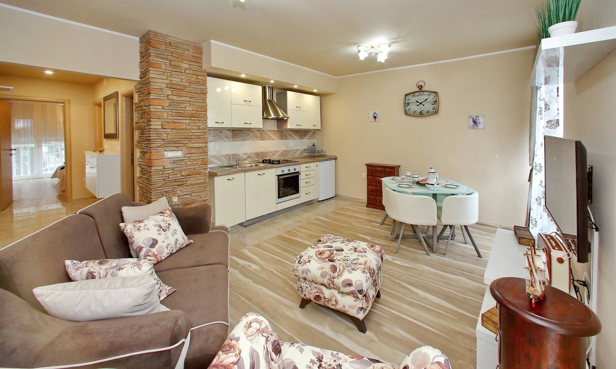 Zadar Apartment | Few steps from the center - new and modern apartment for 4 persons