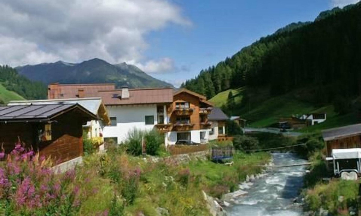 Ravaisch Other | Fewo "Kleinstein-Maass"