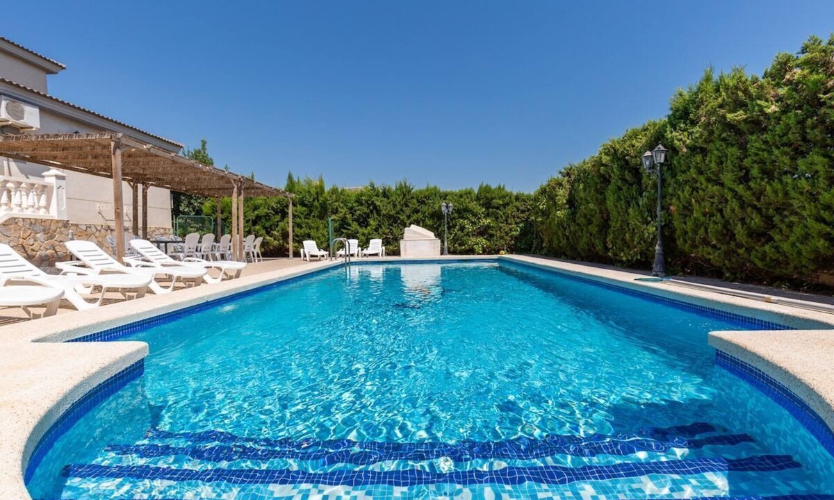 Mutxamel Villa | Fidalsa Grand White House