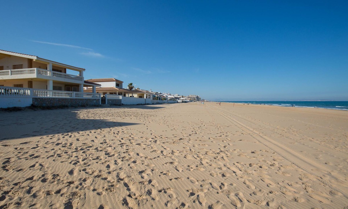 El Moncayo Apartment | Fidalsa Oh Happy Day