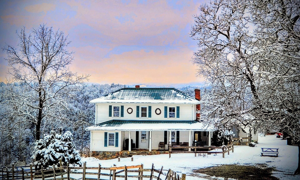 Galax House | Fiddlers Farmhouse