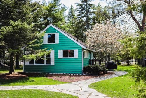 Wasaga Beach House | Fiddlers Green at Evergreen Resort Wasaga Beach