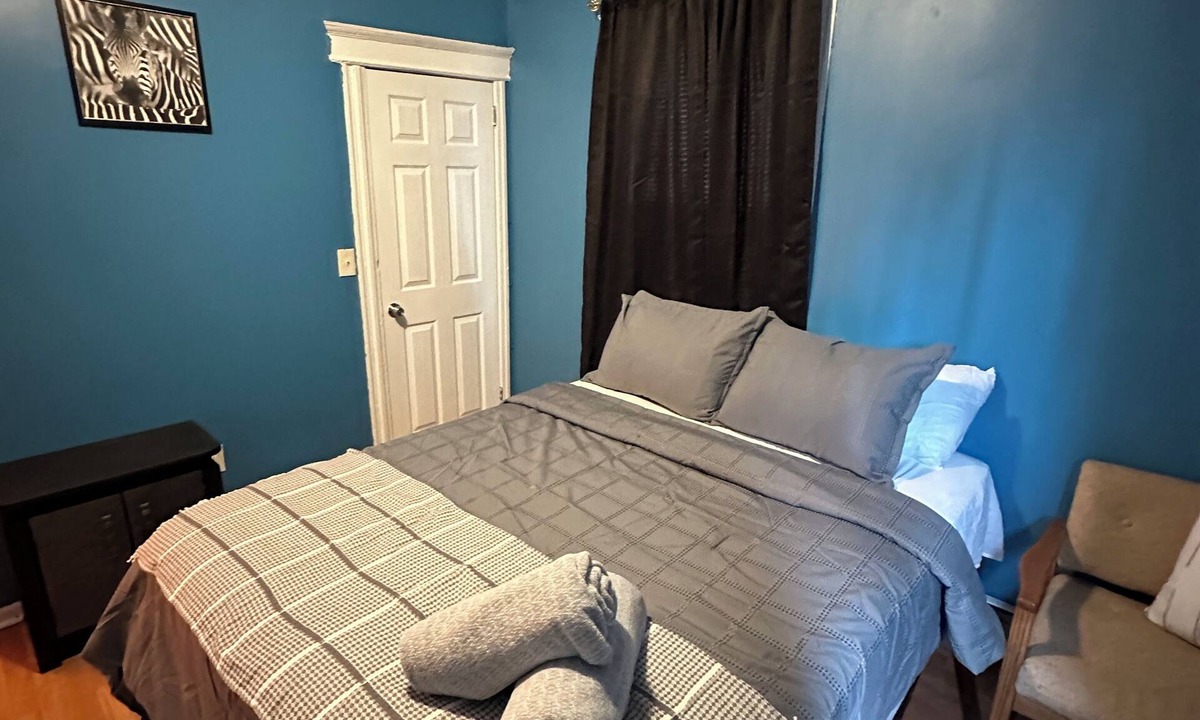 Newark House | Fidelia Room G