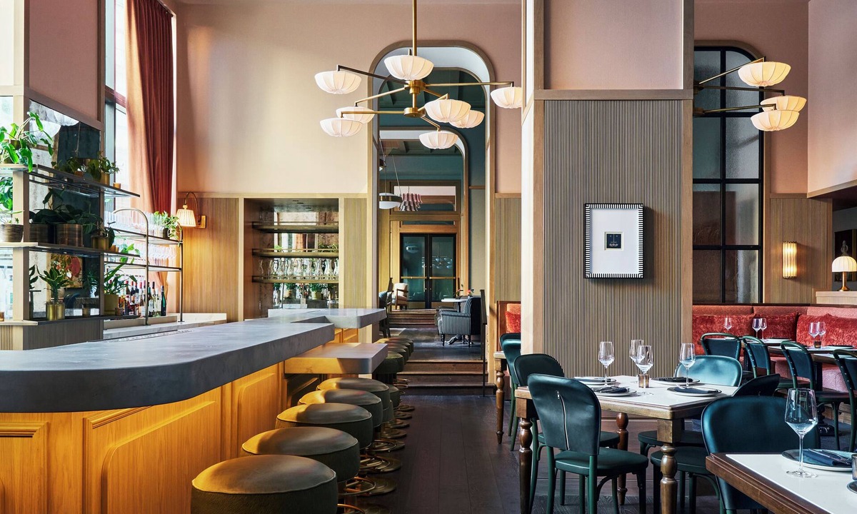 Gateway District Hotel | Fidelity Hotel