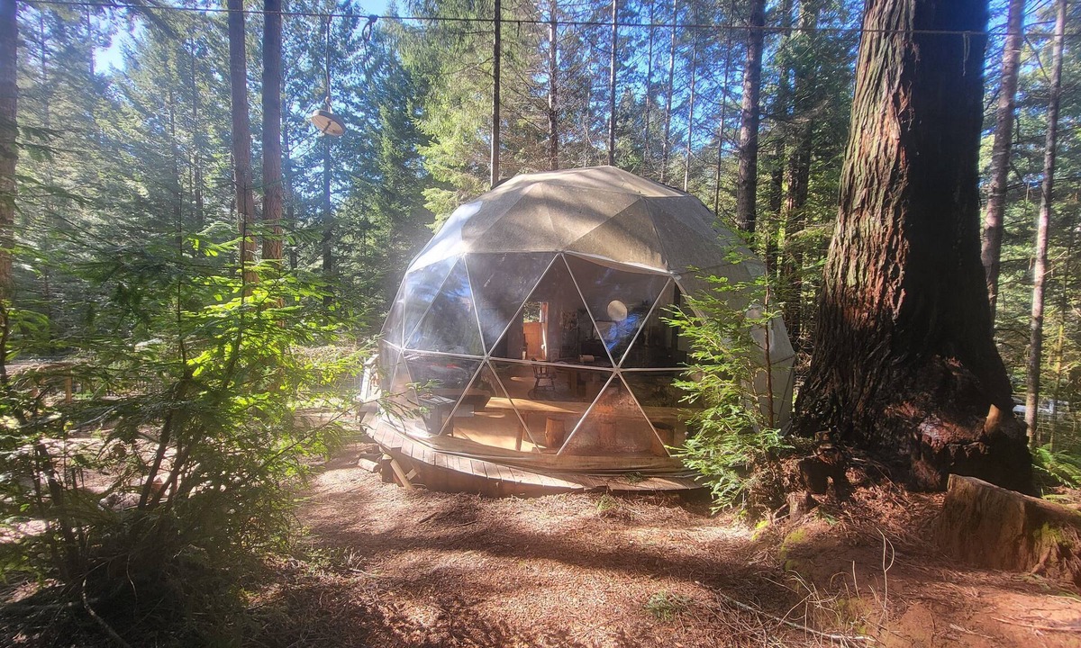 Butte House | Fieldbrook Gnome Dome