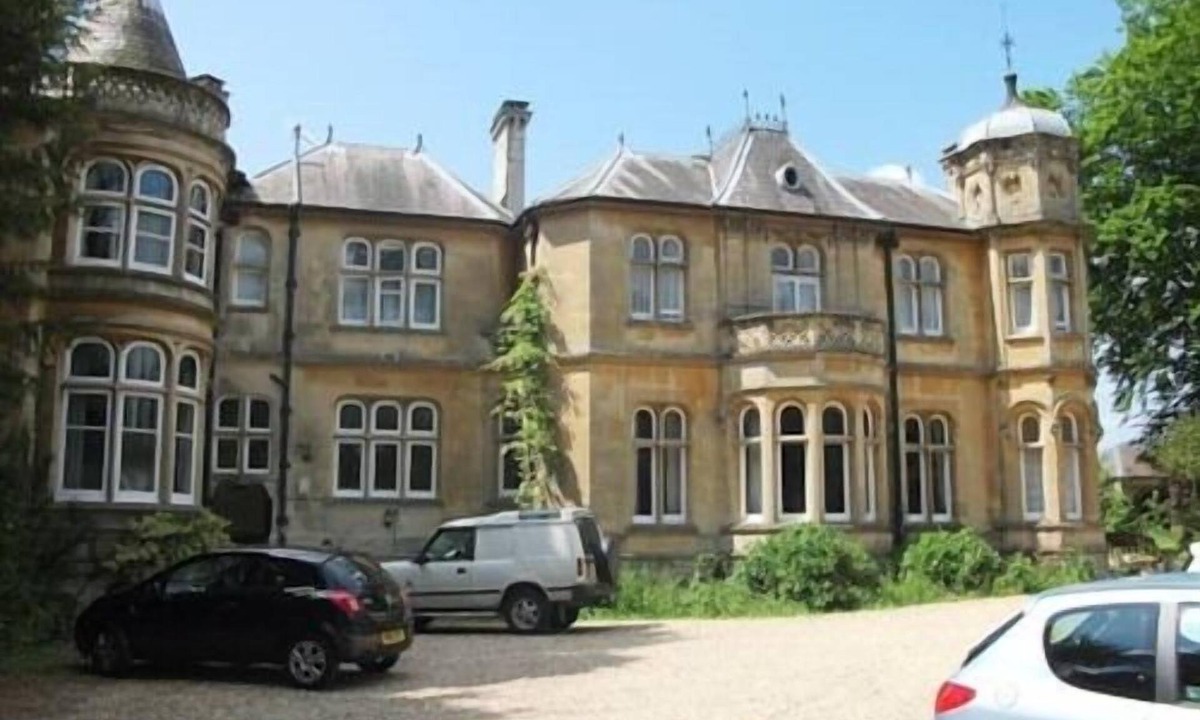 Hilperton Bed & Breakfast | Fieldways