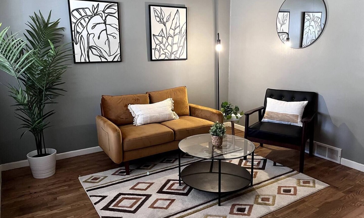 Blue Springs House | FIFA World Cup 2BR Home/Fast Wi-Fi & Pet Friendly