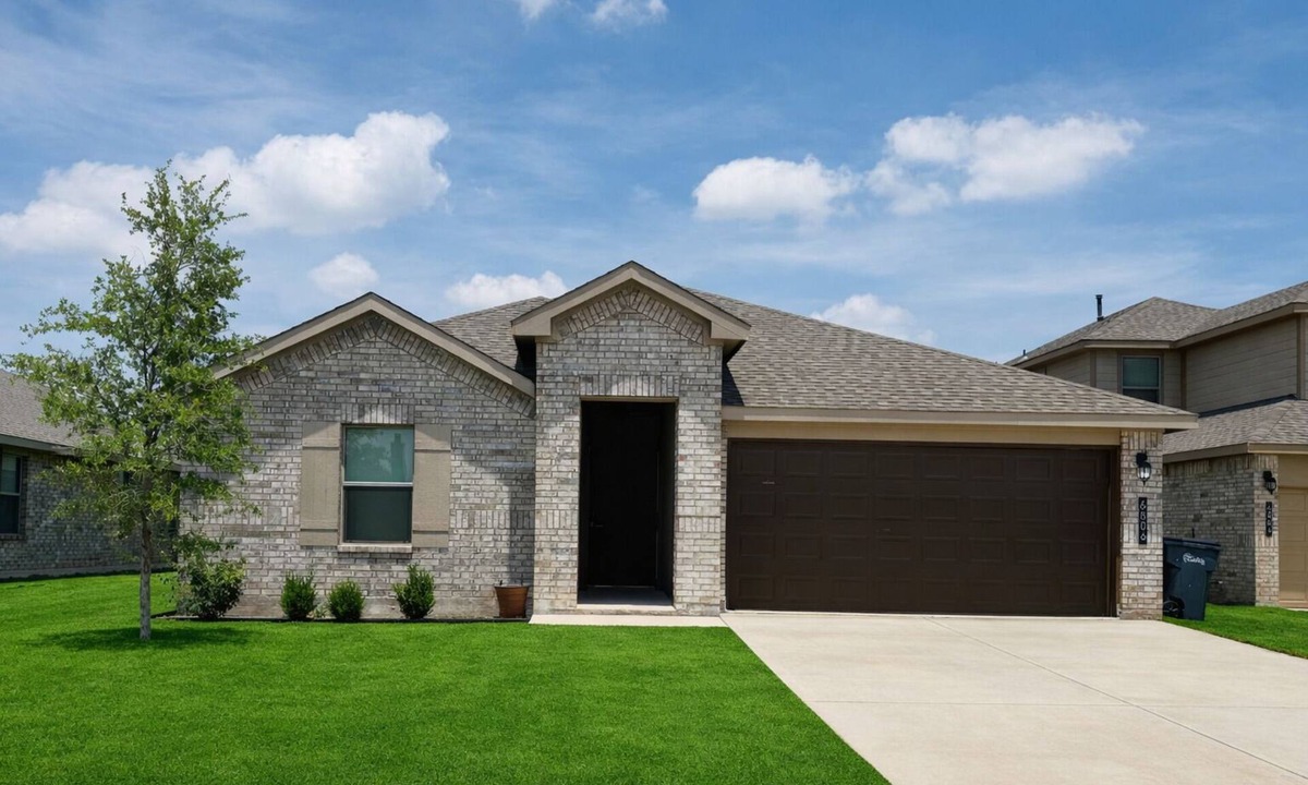 Lubbock House | Fifty5 Modern Westmont Retreat