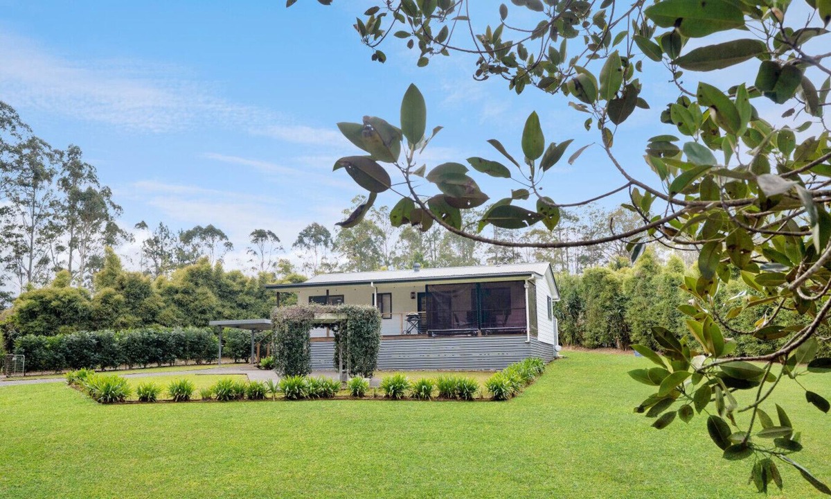 Peachester Apartment | Fig Tree Cottage @ Sunshine Grove