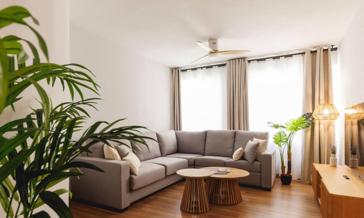 Eixample Apartment | Figuerola - Holiday Apartment Rental in Girona | Bravissimo