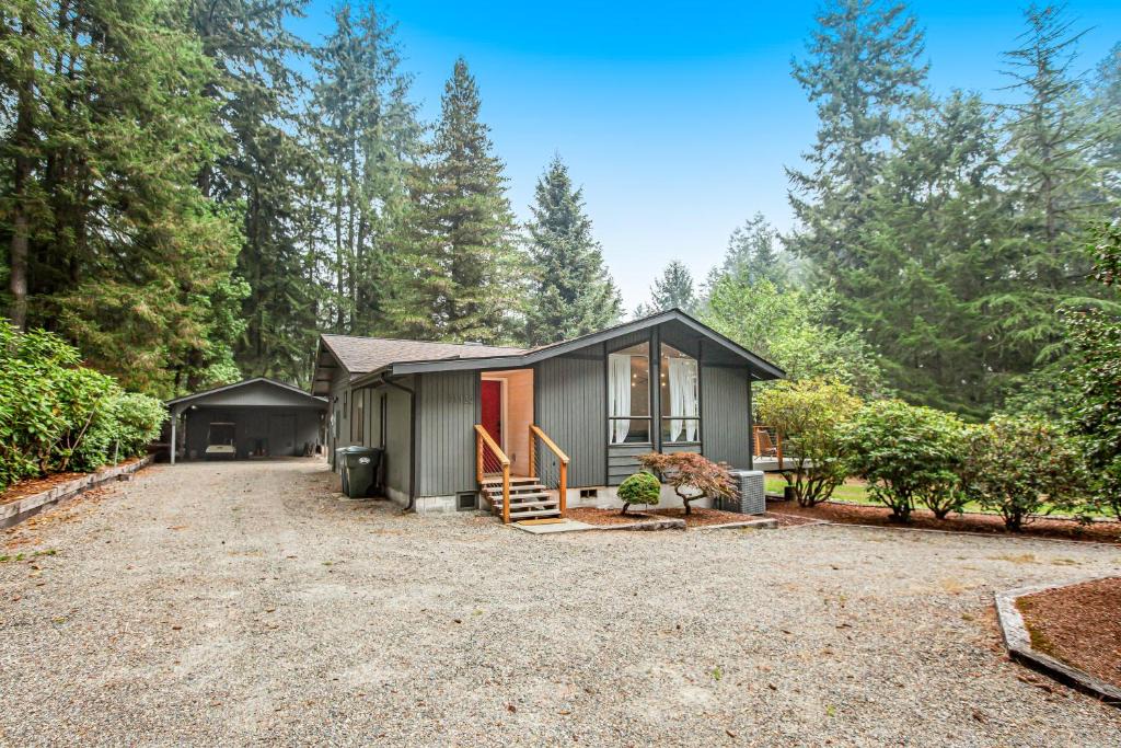 Anderson Island House | Fika Hus