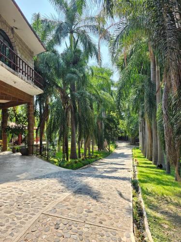 Xochitepec House | Finca Agua Salada