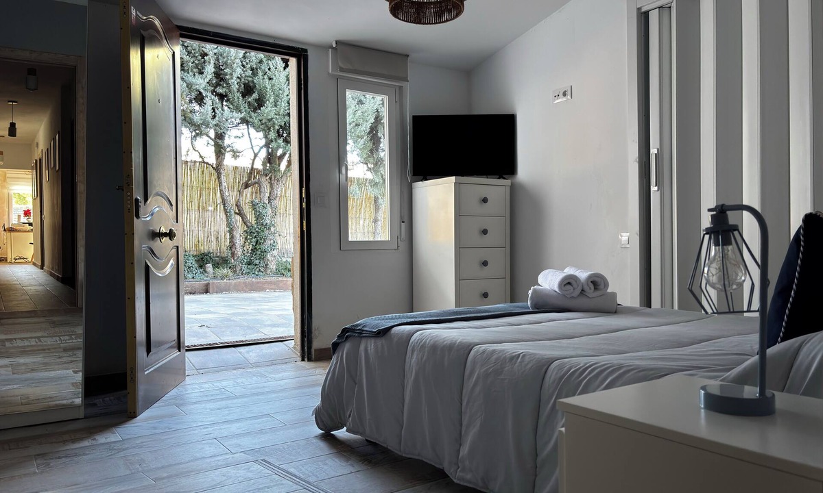Navahondilla Hotel | FINCA AVELLANEDA