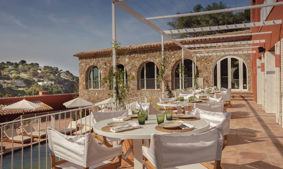 Sa Riera Hotel | Finca Victoria Hotel & Spa