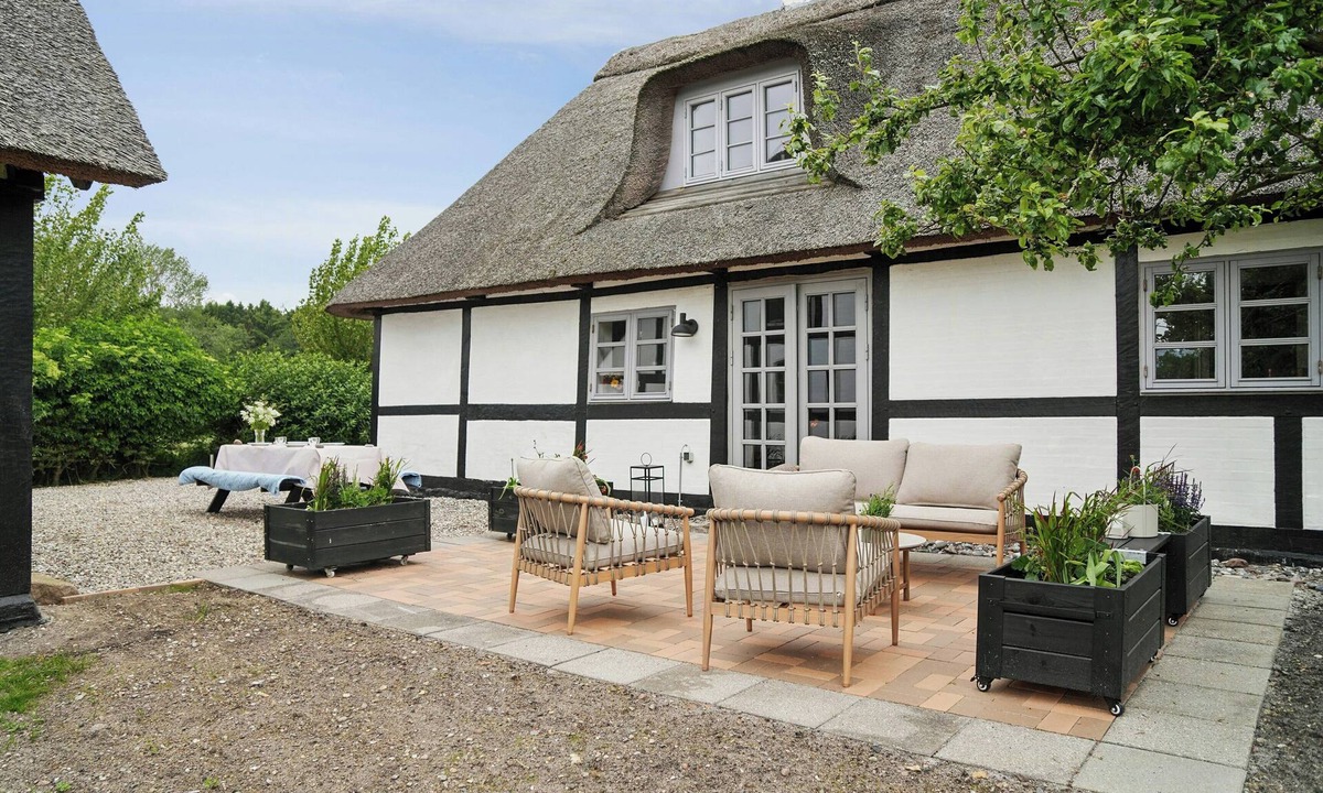 Humble House | Find peace in charming home close to nature