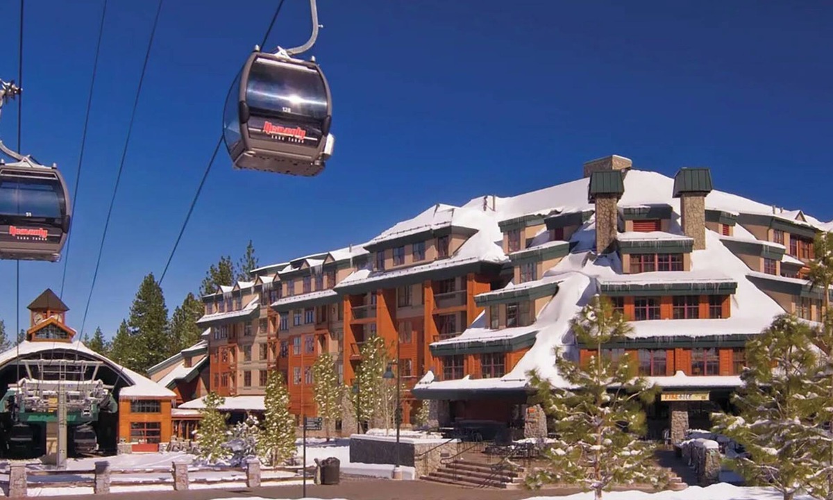 Lakeside Park Resort | 𝐅𝐢𝐧𝐝𝐢𝐧𝐠 𝐌𝐞𝐢𝐥𝐢’𝐬 LUXE Ski-In/Out Timber Lodge Resort+Amenities