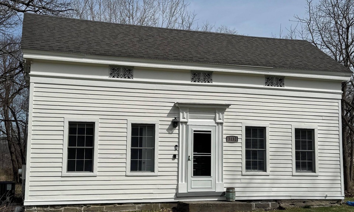 Ithaca House | Finger Lakes Country Escape 2-bedroom house with AC in charming Ithaca
