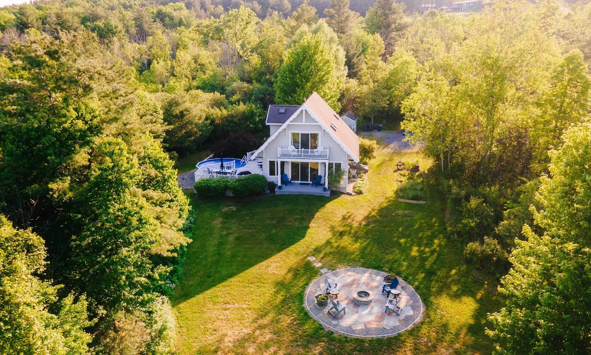 Hammondsport House | Finger Lakes Home w/Private Pool & Lake Views!