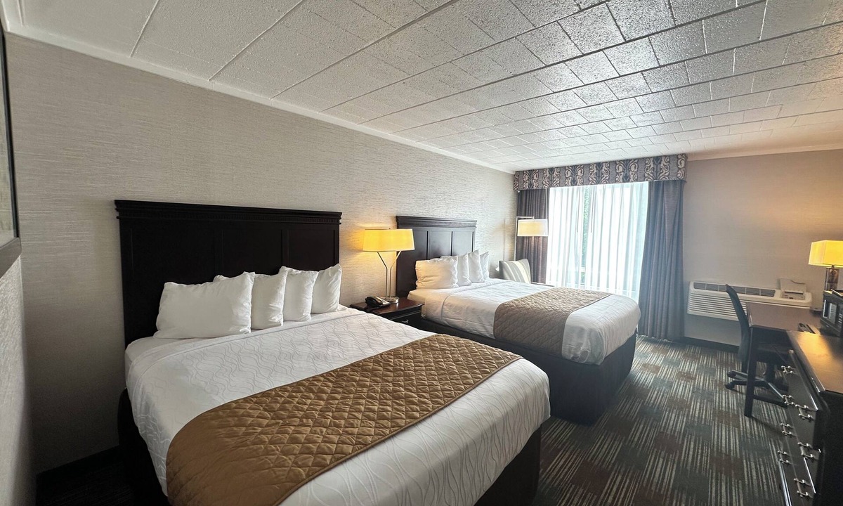 Bath Hotel | Finger Lakes Inn & Suites