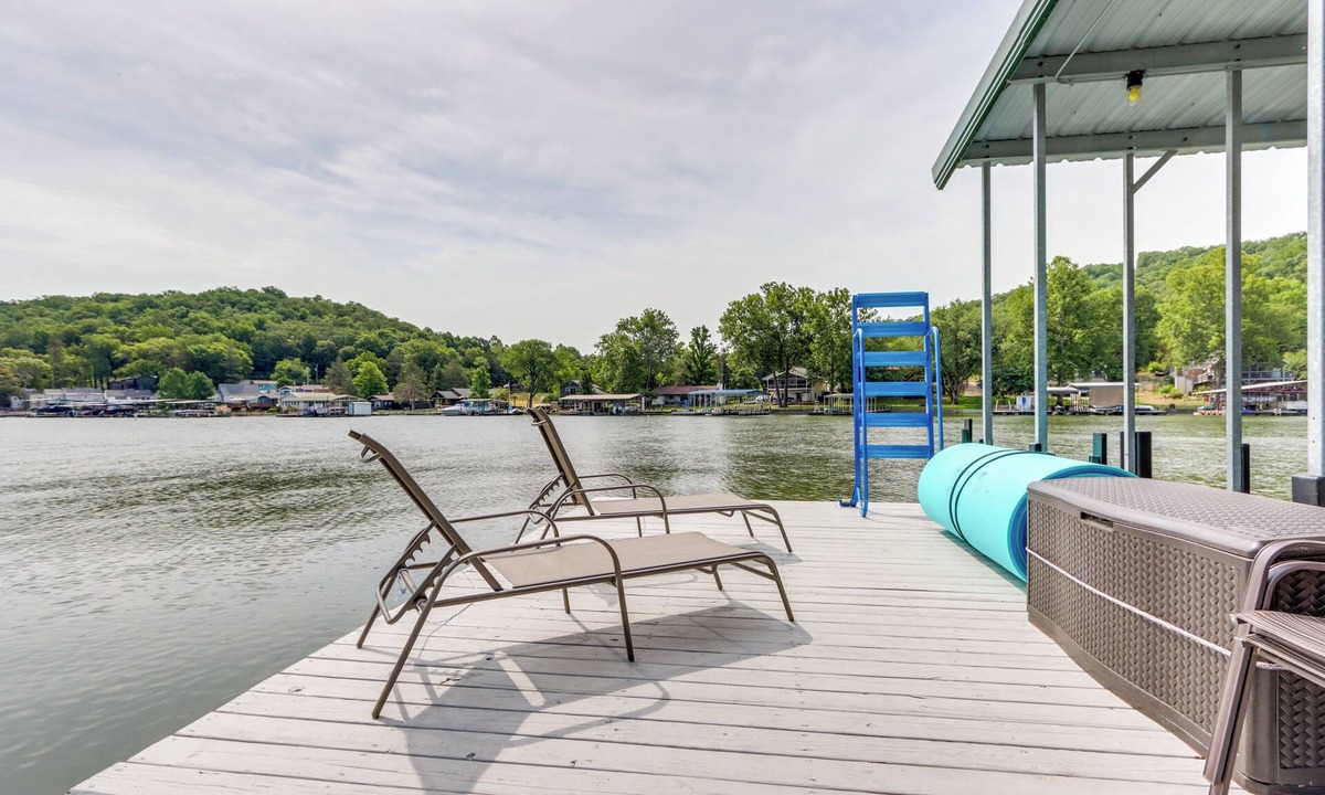 Roach House | Fire Pit & Dock: Lake of the Ozarks Retreat!