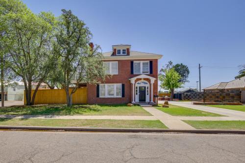 South Overton House | Fire Pit & Pergola! Renovated Brick Beauty By TTU