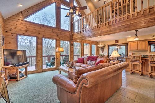 Golden House | Fire Pit + Views: Family Cabin on Table Rock Lake