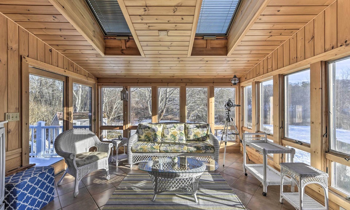 Hyannis Port Cottage | Fire Pit, Walk to Beach: Waterfront Hyannis Gem