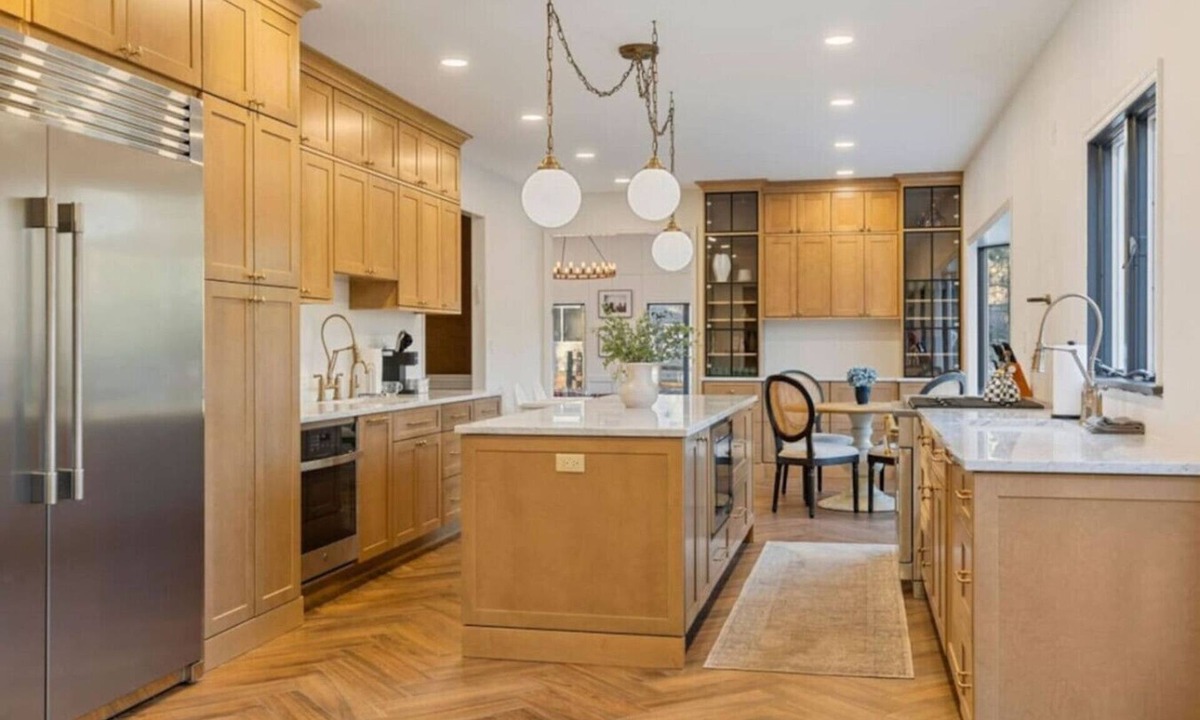 Suffern House | Fire Place, Game Room & Backyard | Family Retreat