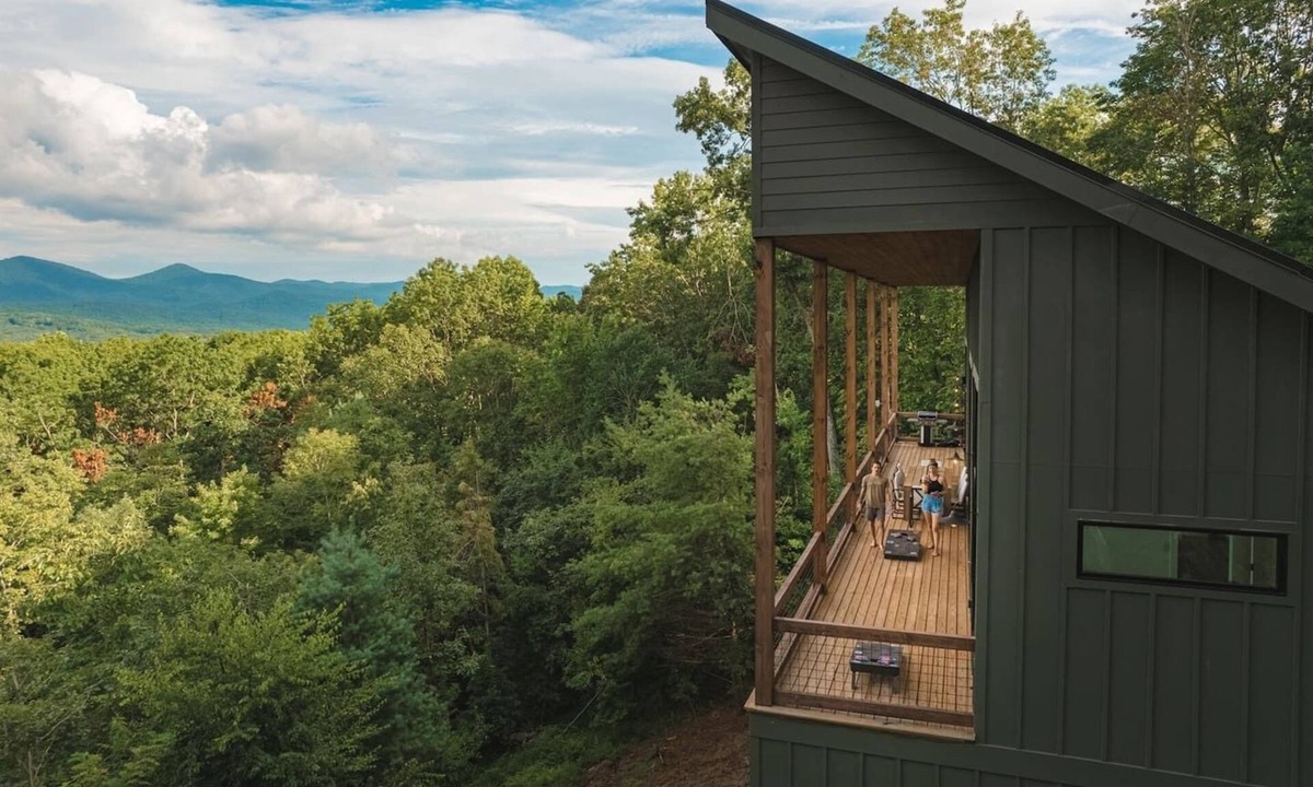Cherry Log Cabin | Firefly Mountain: Blue Ridge's Best View off Aska!
