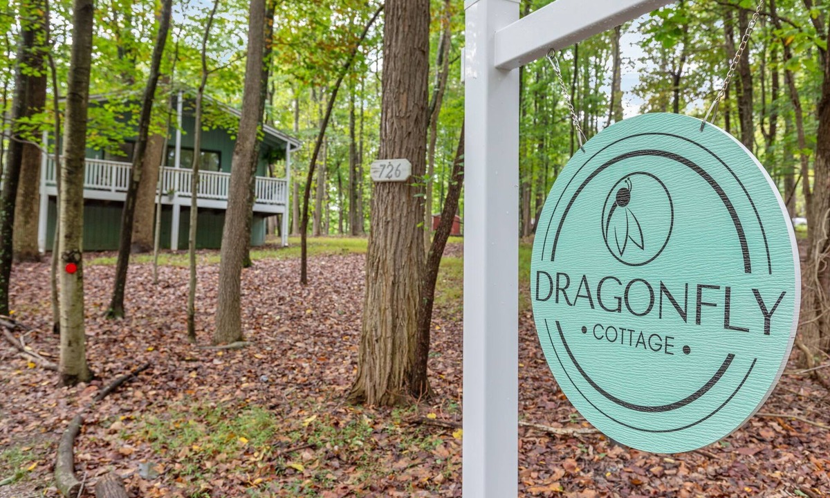 The Woods Cabin | Fireplace, Fire Pit & Resort Amenities