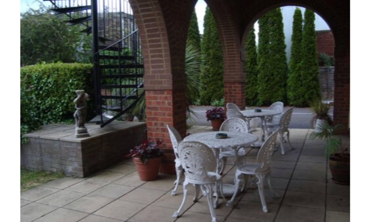 Hitchin Hotel | Firs Hotel