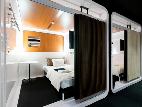 Waikiki Hotel | First Cabin International Hawaii