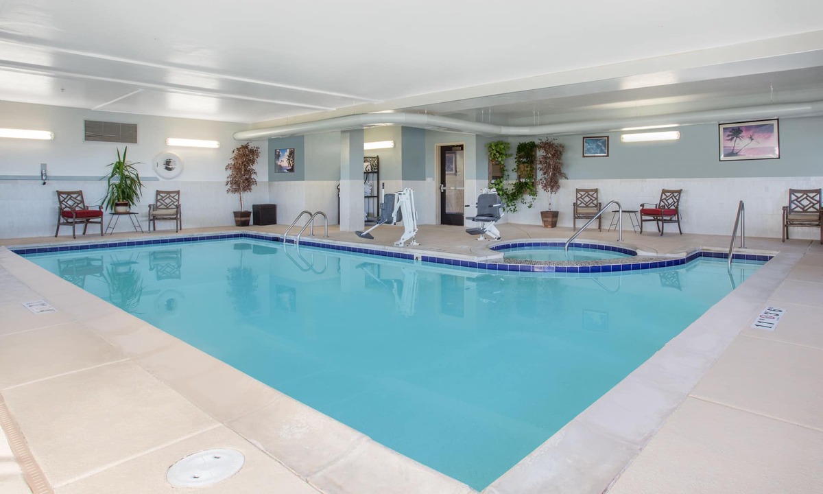 Green River Hotel | First Choice Inns at the Swell