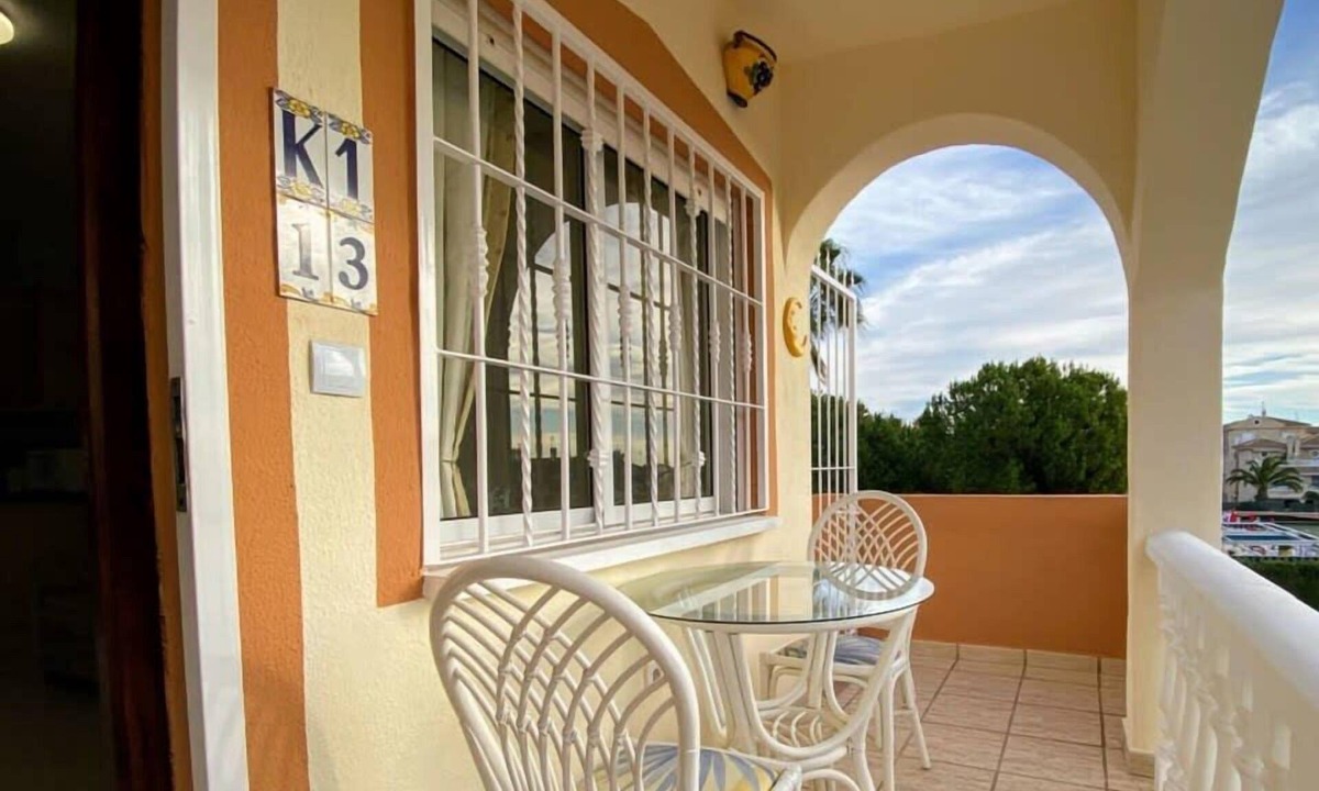 La Florida Apartment | First Floor Apartment Near Emerald Isle LF13