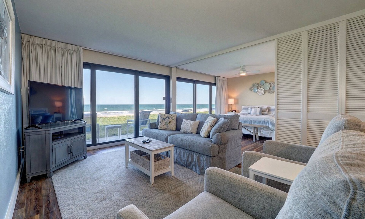 Corpus Christi Condo | First Floor Beachfront Condo: Stunning Views. Steps from the Beach. Heated Pool.