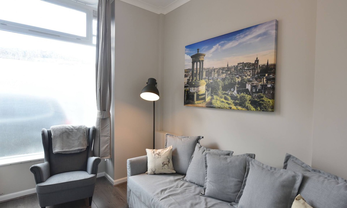 Newington Apartment | First Pleasance Luxury Apartment