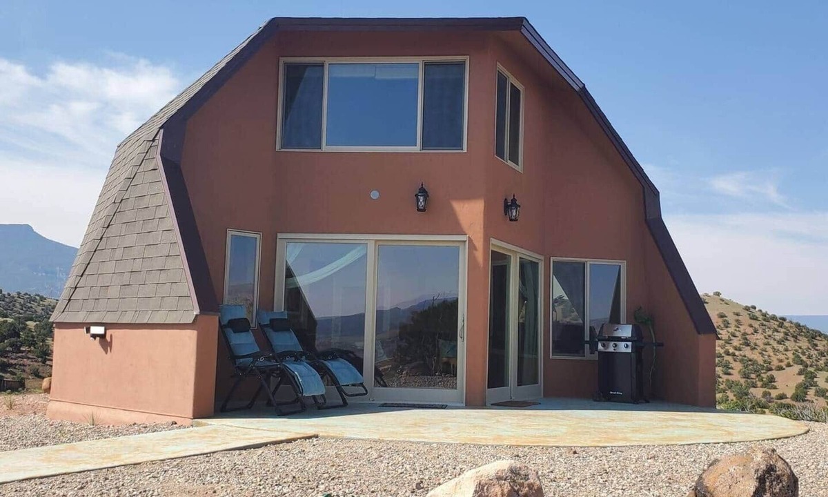 Youngsville House | Fish Abiquiu Lake, Hike Pedernal and Ghost Ranch