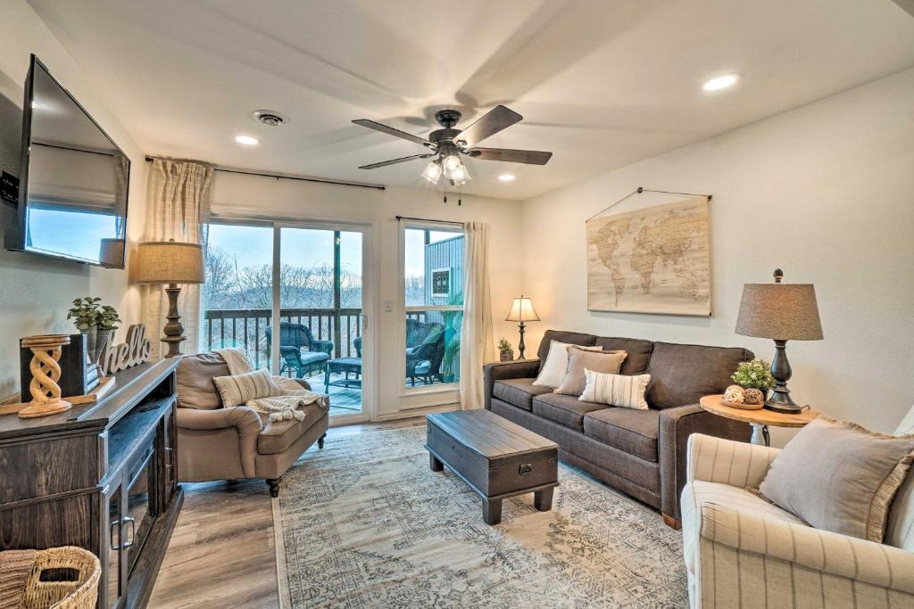 Notch Estates House | Fish & Hike On-Site! Pet-Friendly Branson Condo