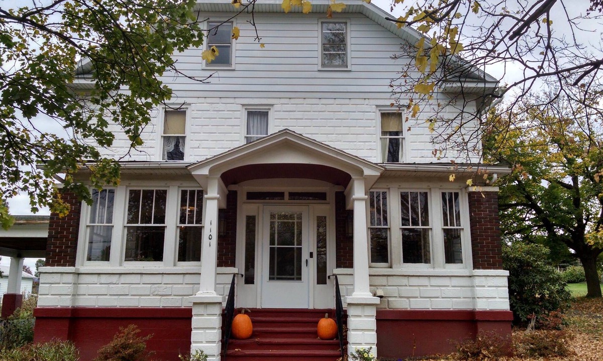 Numidia Bed & Breakfast | Fish & Loaves B&B