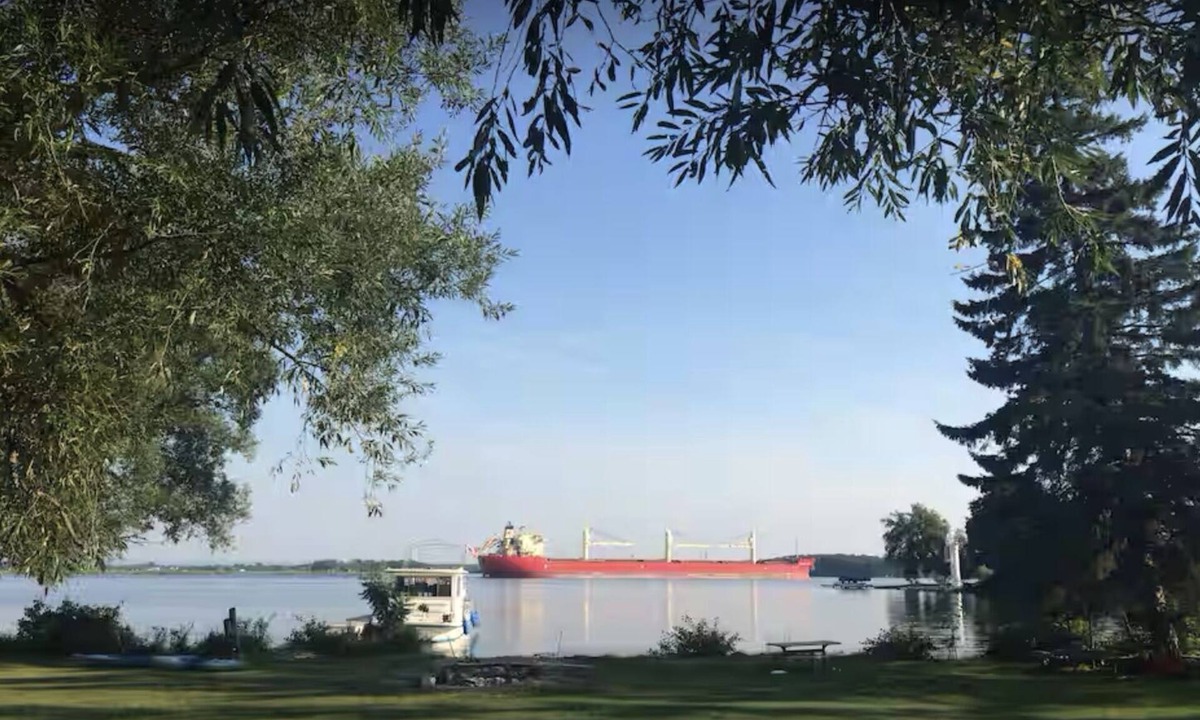 Martintown Cottage | Fish ON! Charming cottage on the n St. Lawrence River with 60' dock